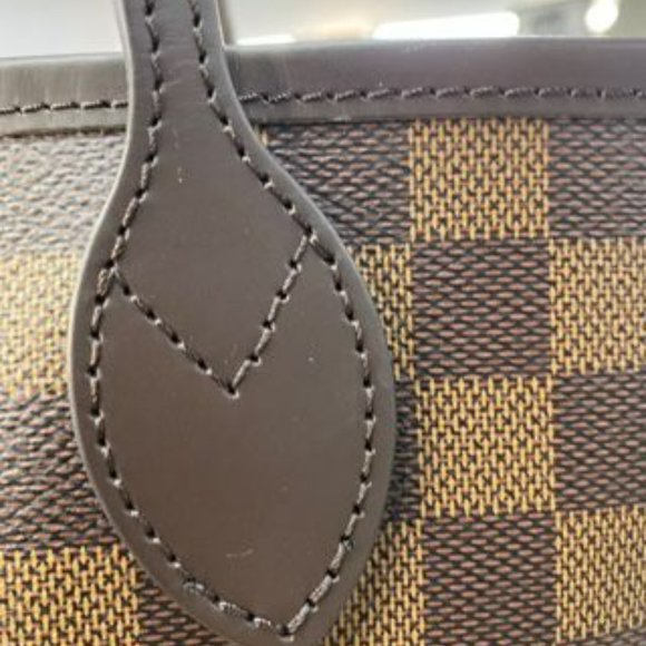 Louis Vuitton Damier Ebene Neverfull MM - Picture 9 of 16